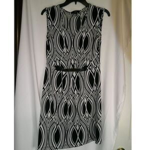 AGB Black & White Geometric Print‎ Sleeveless Dress with Belt Art Deco Pattern
